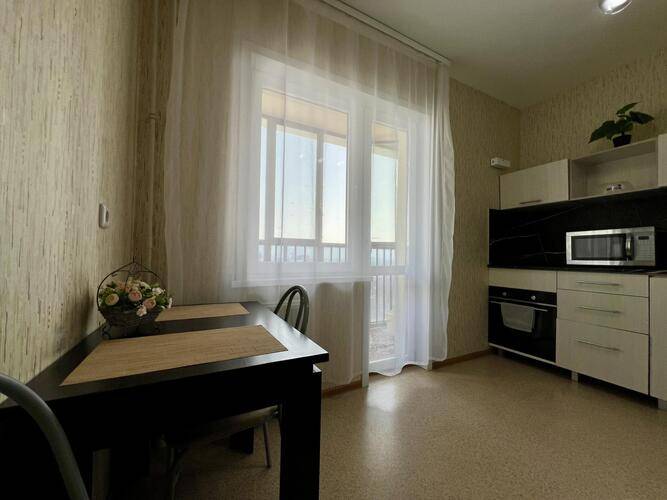 Апартаменты На Улице Имени Космонавта Поповича 18