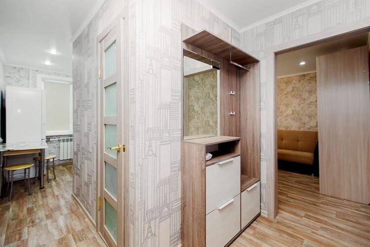 С Комфортом На Улице Имени Космонавта Поповича 106