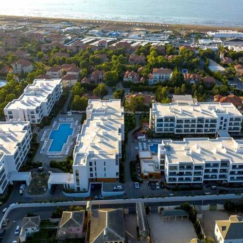 Park Residences 1 (Sea Breeze Resort) - Luxe