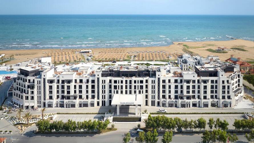 The Grand (Sea Breeze Resort) - Premium
