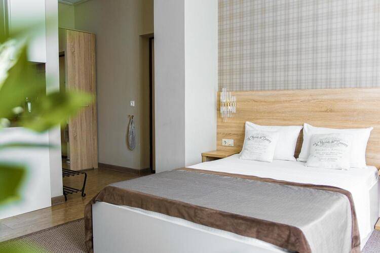 Travertin Apartments (Травертин) На Анисимова