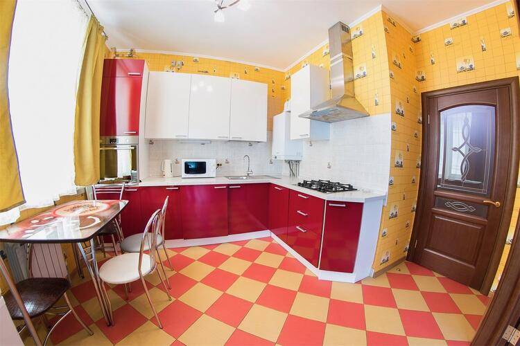 Огни Саратова На Улице Имени И.В. Мичурина 47/41