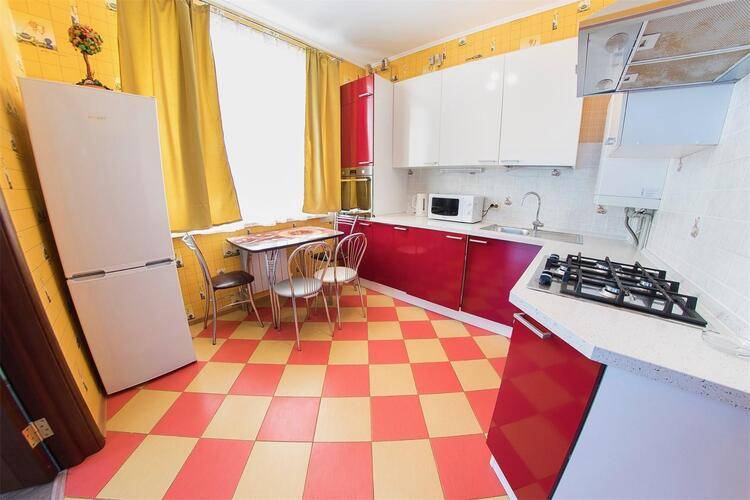 Огни Саратова На Улице Имени И.В. Мичурина 47/41