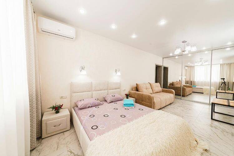 Favourite Home (Фэйворит Хоум) На Улице Вольская