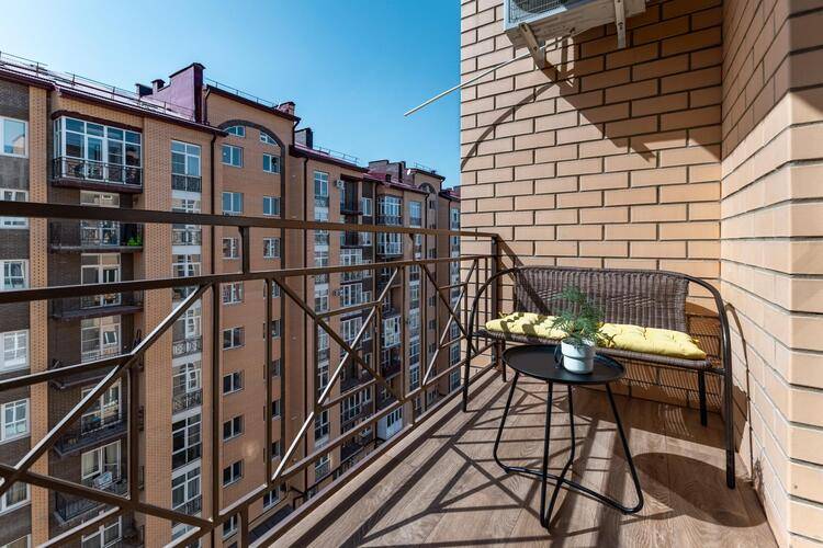 Сканди С Видом На Горы