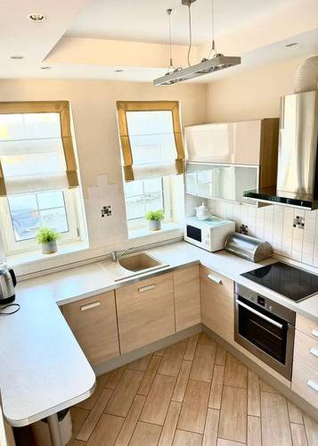 Apart By Villa History