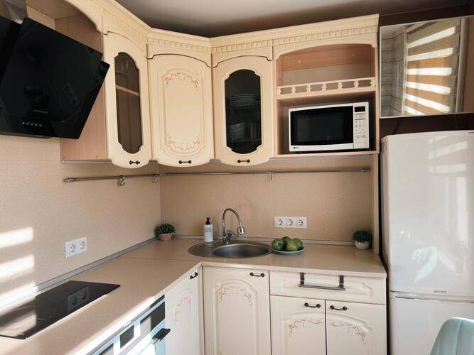 Welcome Home (Вэлком Хоум) На Улице Ленинградская 1