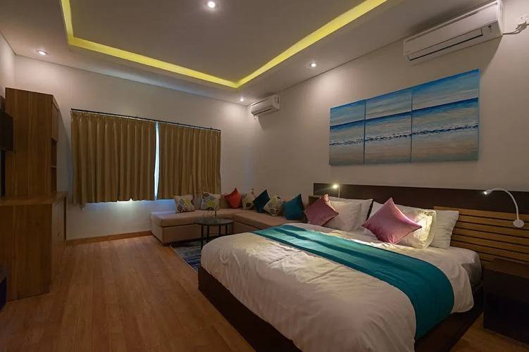 Royal Orchid Lodge