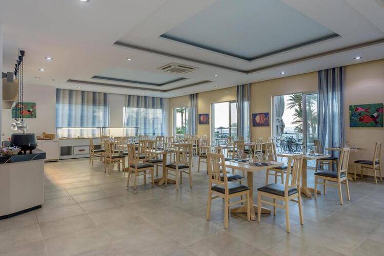 Zeus Hotels Palm Beach