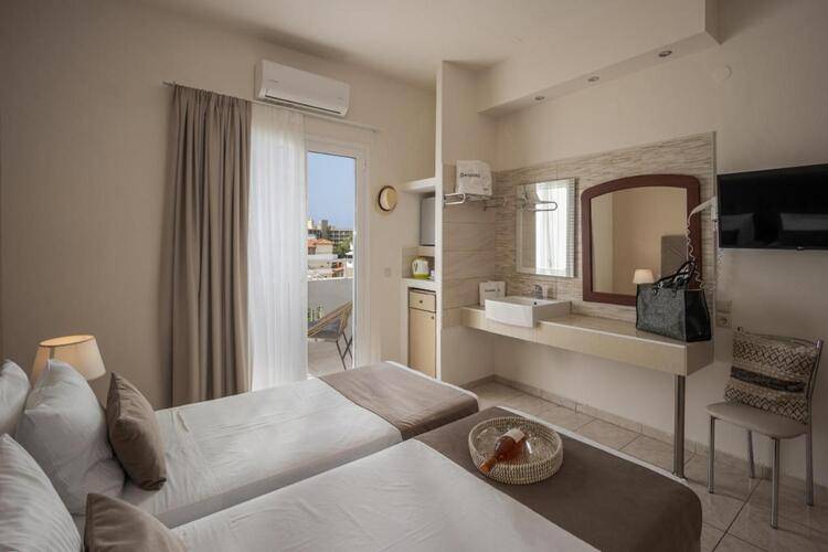 Despina Aparthotel By Omilos Philoxenia