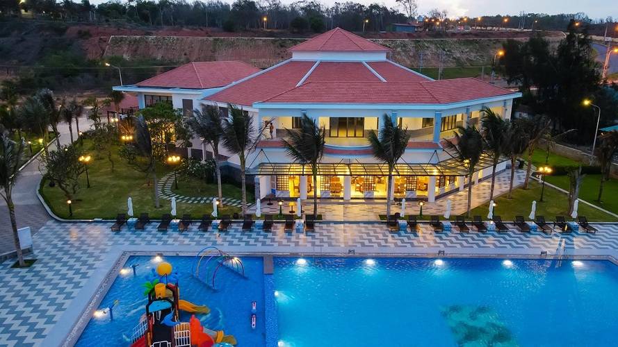 Blooming Lotus Resort