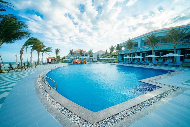 Blooming Lotus Resort