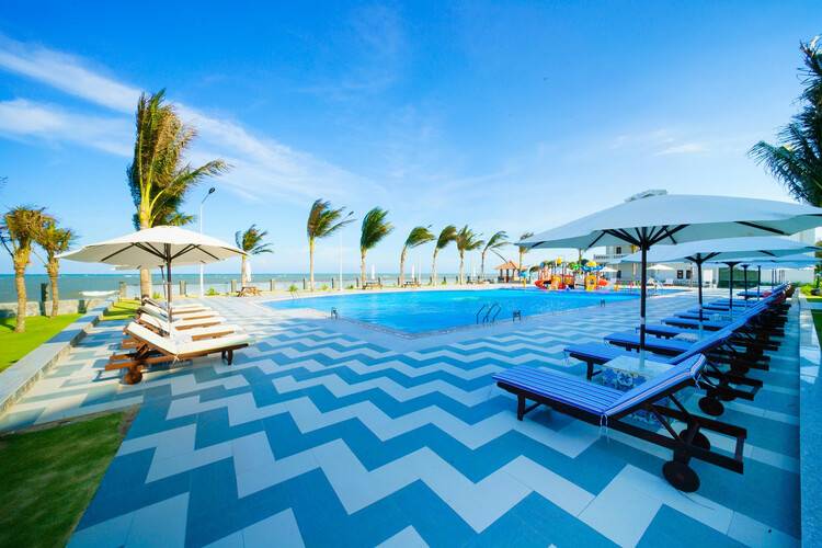 Blooming Lotus Resort