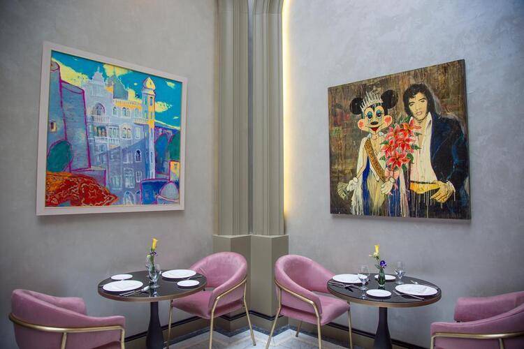 Art Gallery