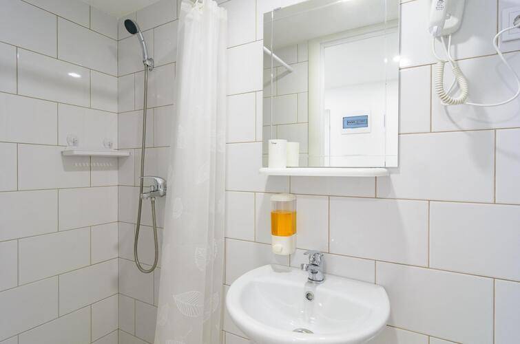 Вокруг Света На Улице Гончарная