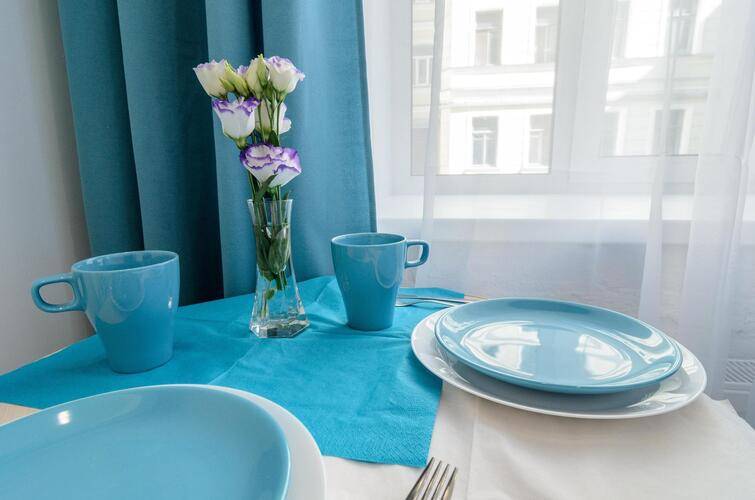 Вокруг Света На Улице Гончарная