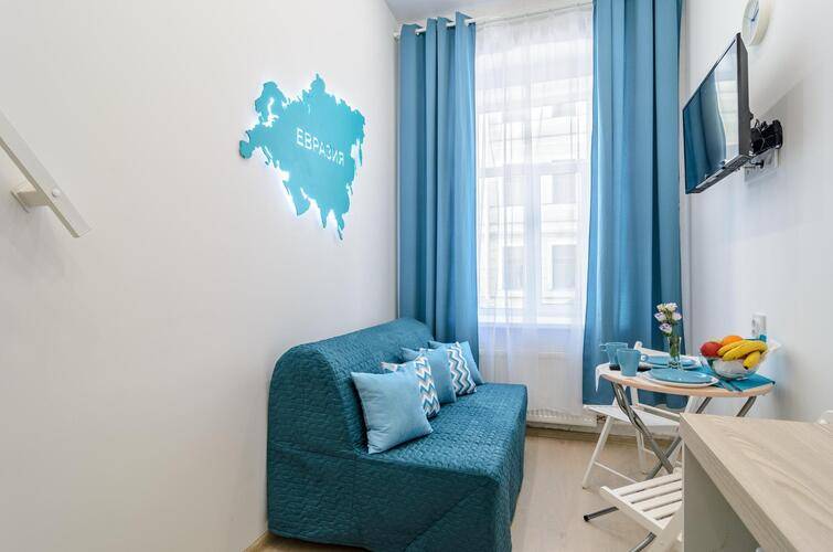 Вокруг Света На Улице Гончарная