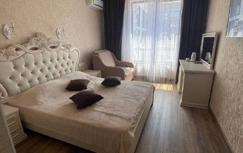 Solar House (Солар Хаус)