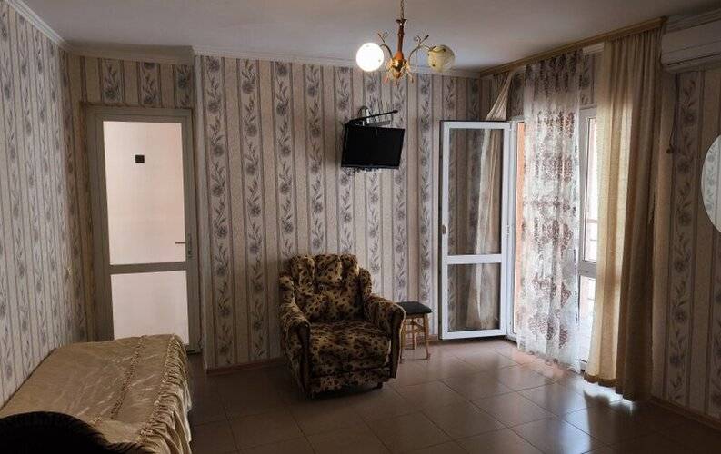 Людмила By Loo Hotels