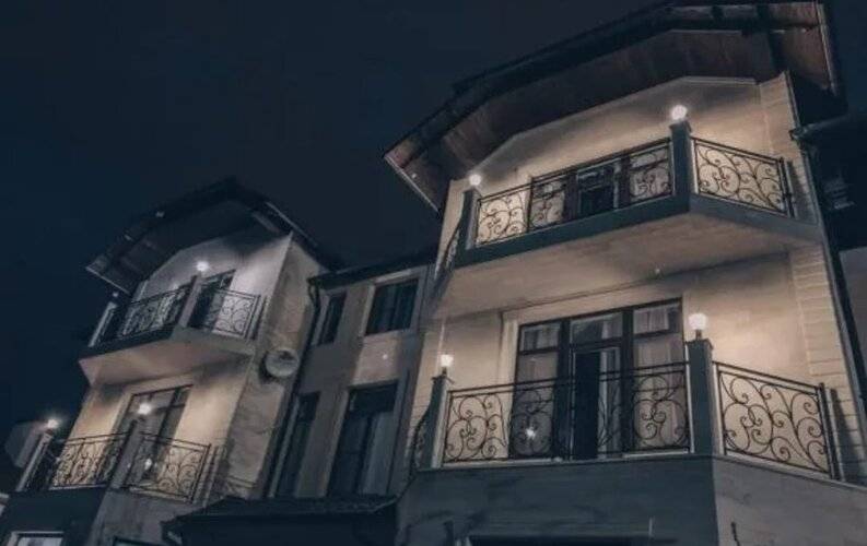 Sunny House