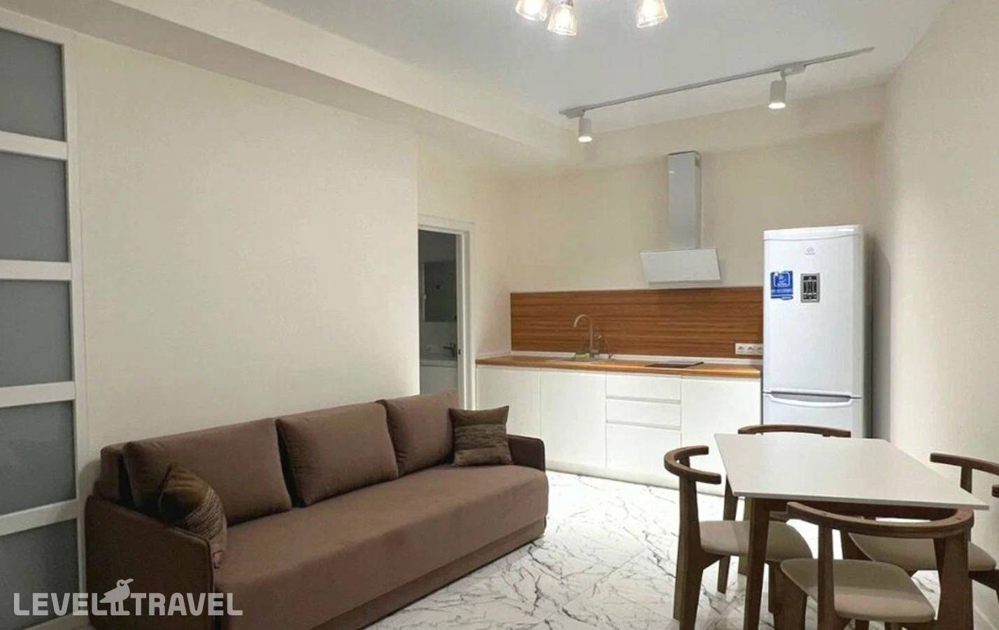 фотографии отеля Кипарис в Россия(город Ялта) - фото №1