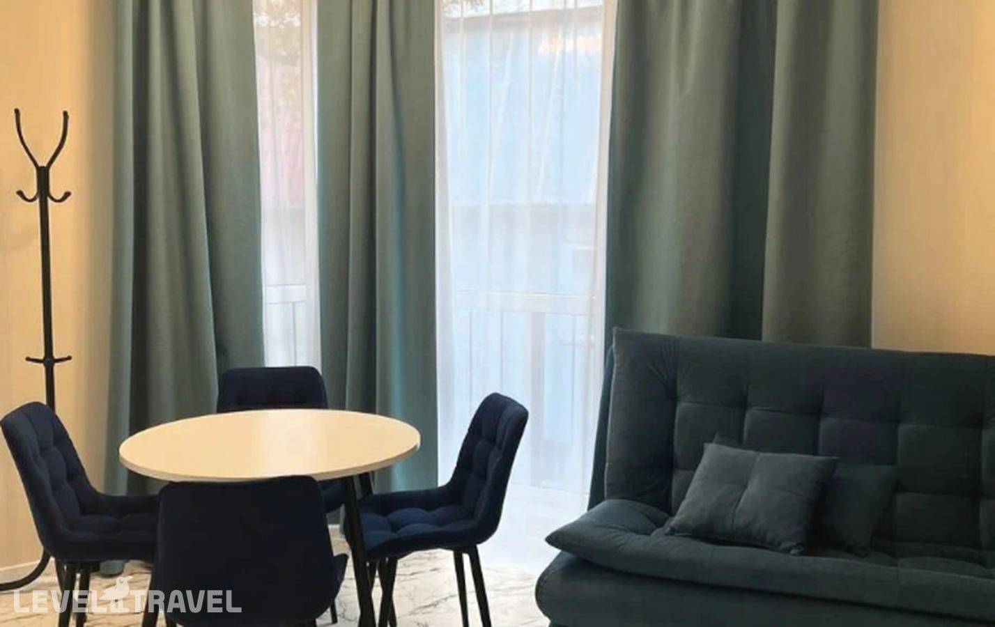 фотографии отеля Кипарис в Россия(город Ялта) - фото №2