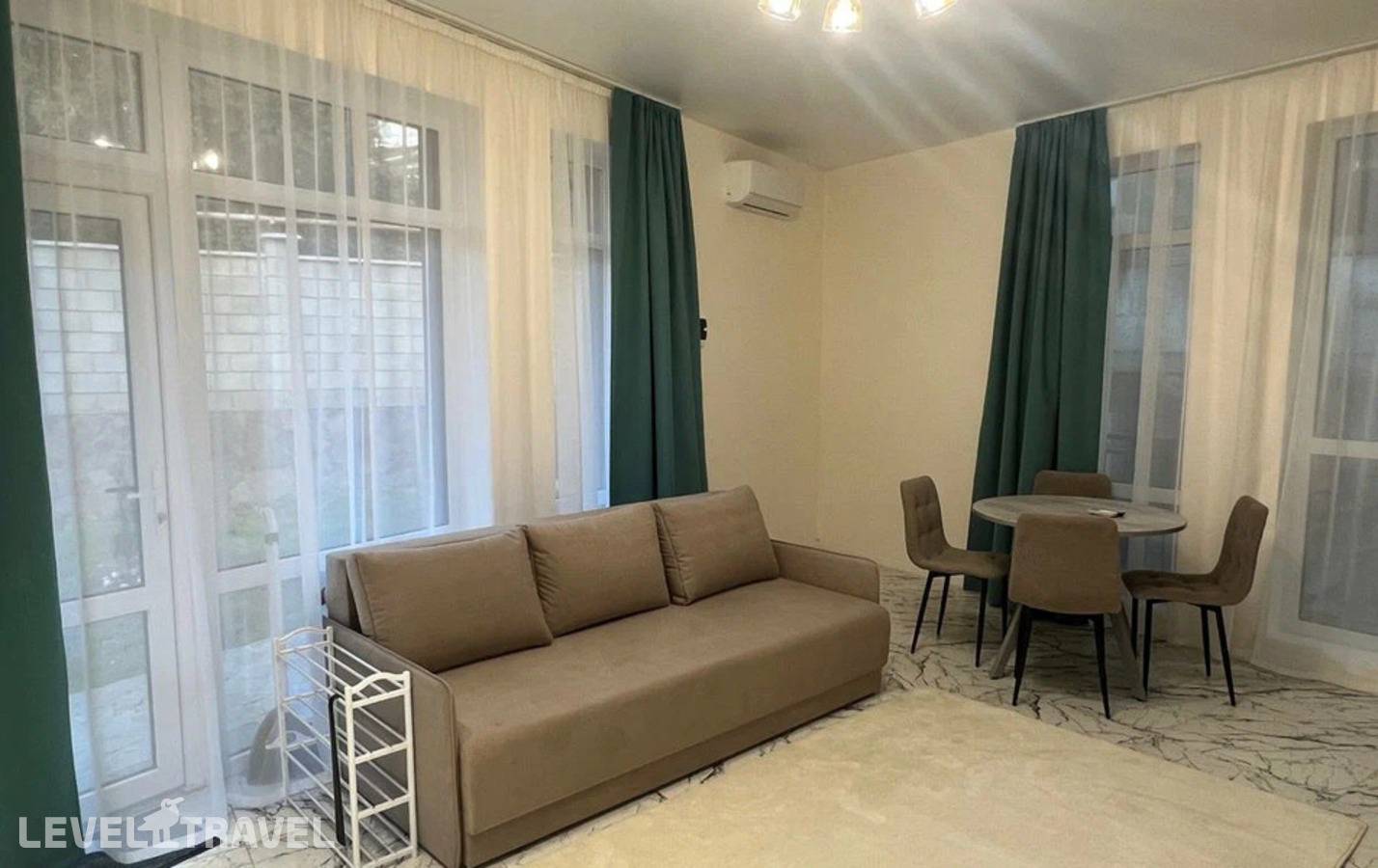 фотографии отеля Кипарис в Россия(город Ялта) - фото №4