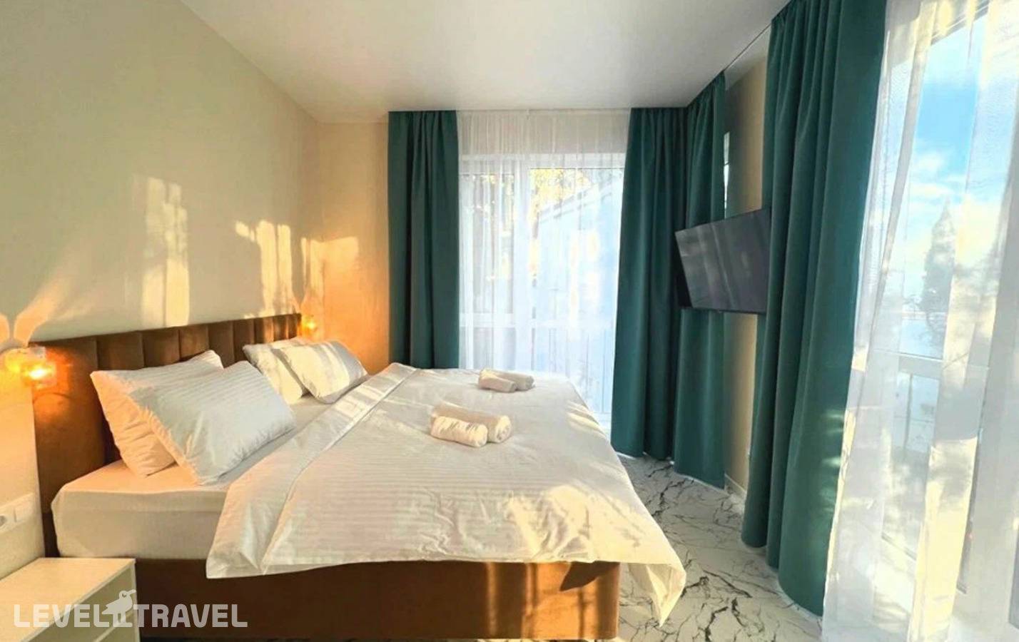 фотографии отеля Кипарис в Россия(город Ялта) - фото №5