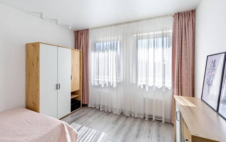 Apartmari (Апартмари) На Горького 96