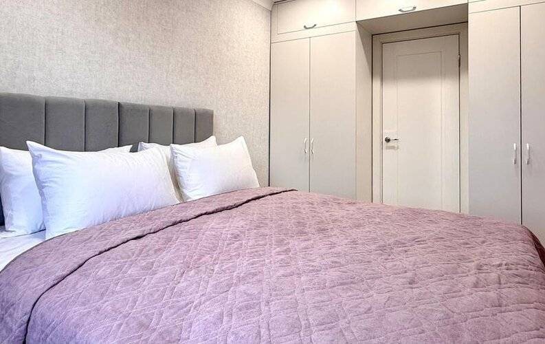 Apartmari (Апартмари) На Набережной Адмирала Трибуца