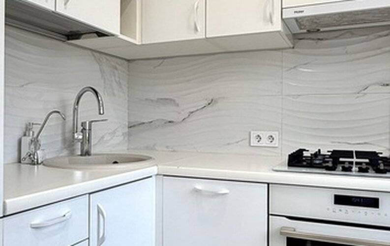 Apartmari (Апартмари) На Набережной Адмирала Трибуца