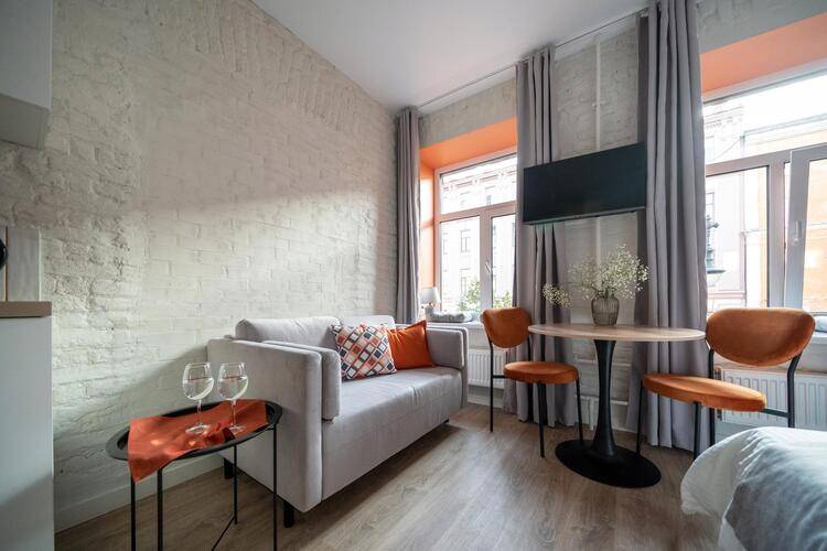 Light House Apartments (Лайт Хаус) На Улице Маяковского 28