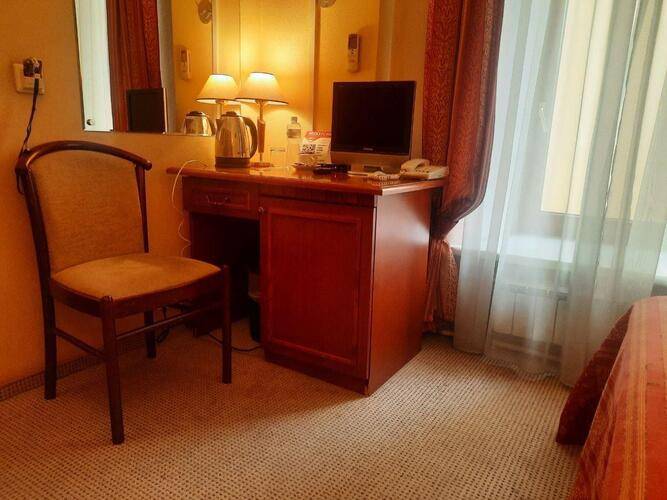 Golden Hotel