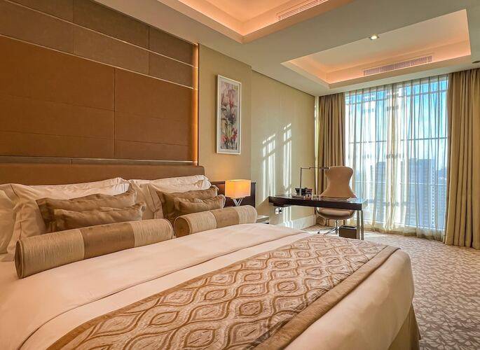 Renaissance Business Bay Hotel