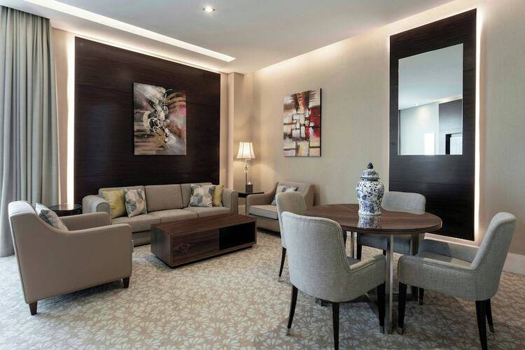 Renaissance Business Bay Hotel