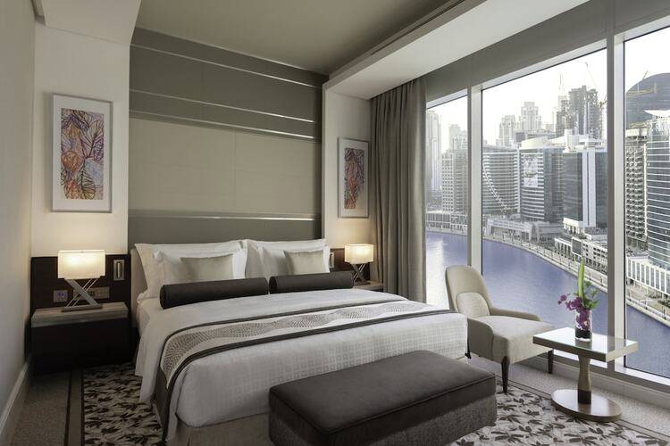 Renaissance Business Bay Hotel