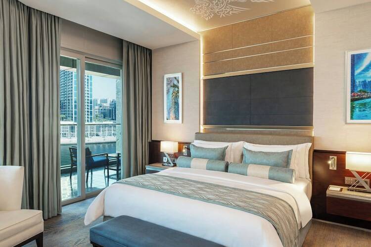 Renaissance Business Bay Hotel