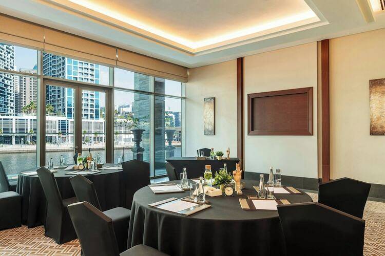 Renaissance Business Bay Hotel