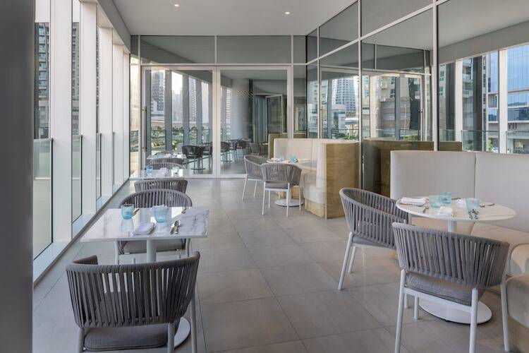 Staybridge Suites Dubai Business Bay By Ihg
