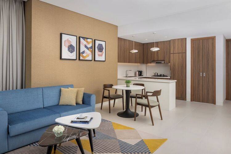 Staybridge Suites Dubai Business Bay By Ihg