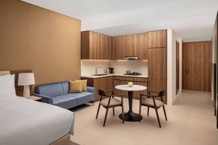 Staybridge Suites Dubai Business Bay By Ihg