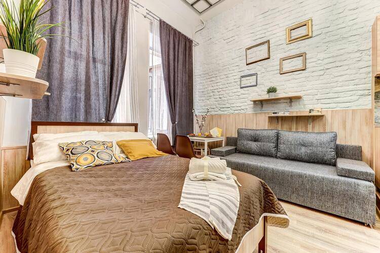 Location Apartments (Локейшен Апартментс) На Улице Моховая