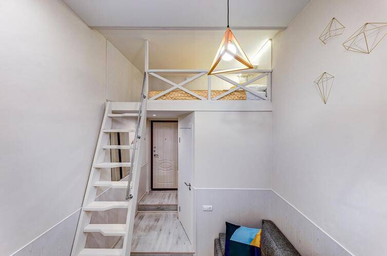Location Apartments (Локейшен Апартментс) На Улице Моховая