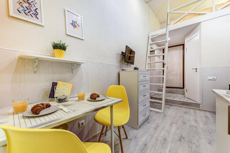 Location Apartments (Локейшен Апартментс) На Улице Моховая