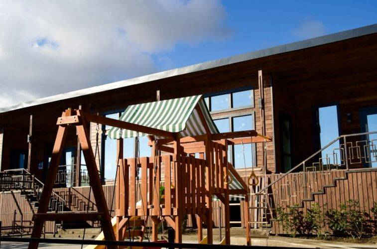 Отель Manresa Family Resort