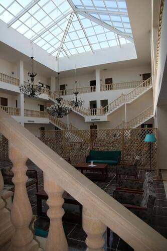 Lucette Guest House
