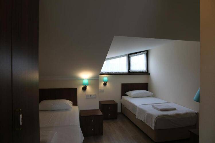 Lucette Guest House