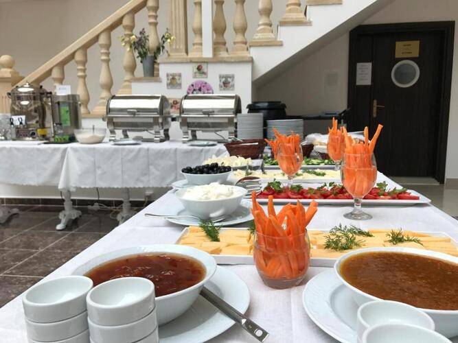 Lucette Guest House