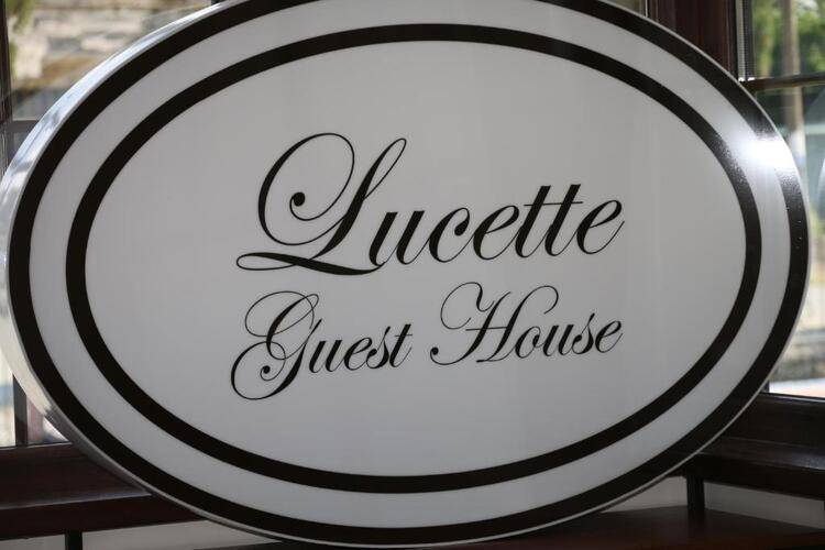 Lucette Guest House