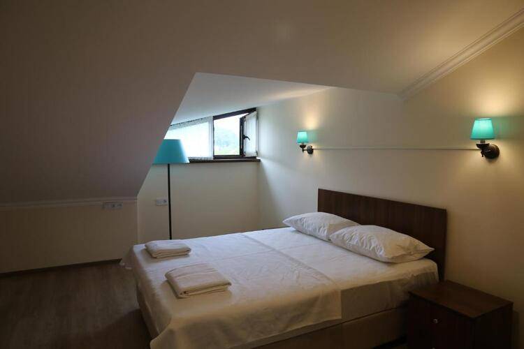 Lucette Guest House